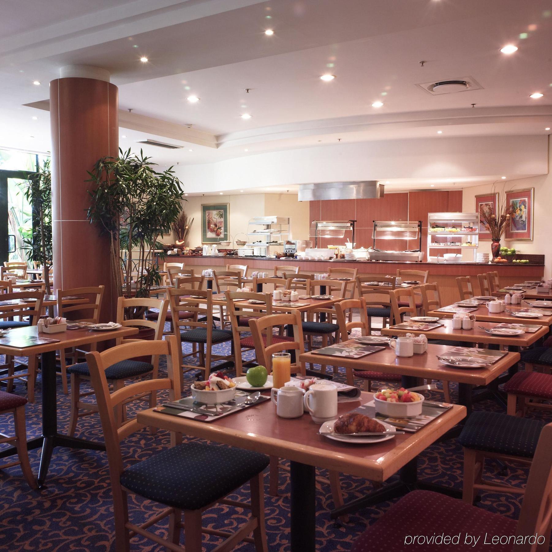 Hotel Garden Court Hatfield Pretoria-Noord Esterno foto